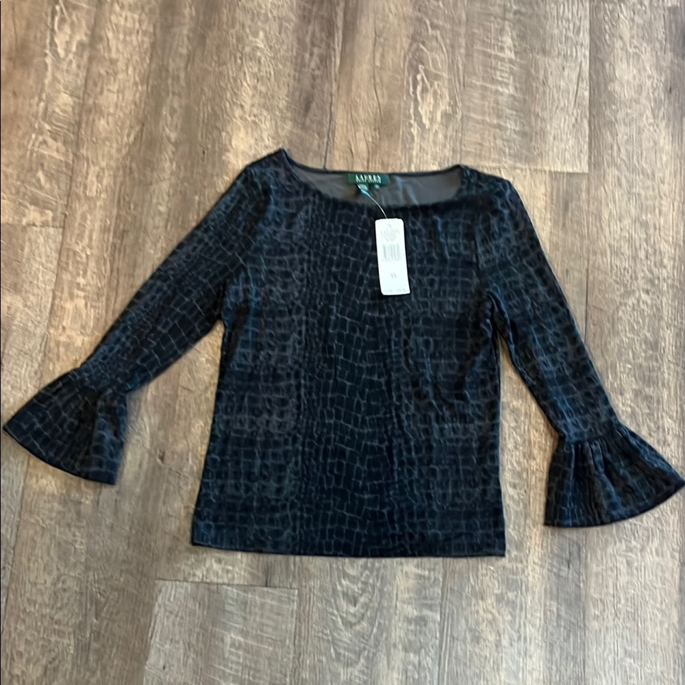 NWT Women’s Lauren Ralph Lauren Black Textured Top. Size XS.
